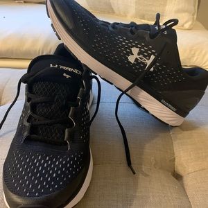 UNDER ARMOUR BANDIT SIZE W11 M9.5